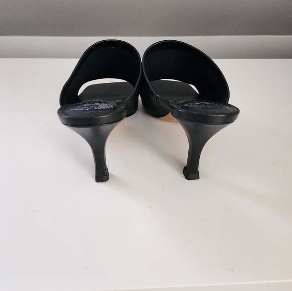 Vince Camuto mules - Picture 3 of 6